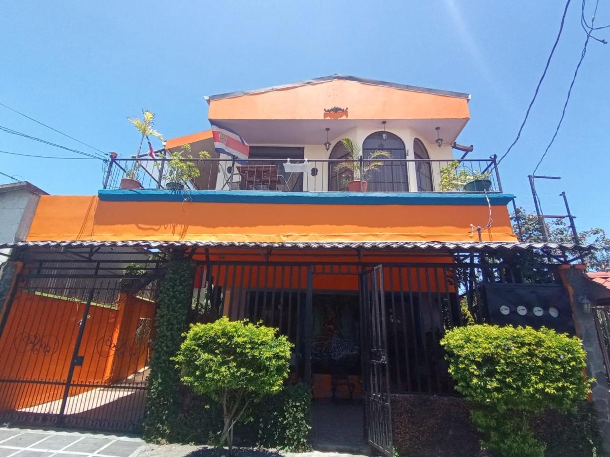 Nirvana Apartament Hostal Рио-Сегундо Экстерьер фото