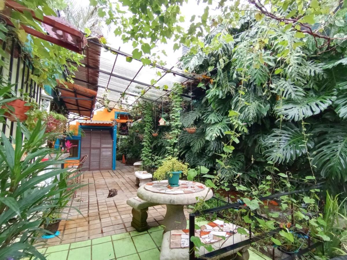 Nirvana Apartament Hostal Рио-Сегундо Экстерьер фото